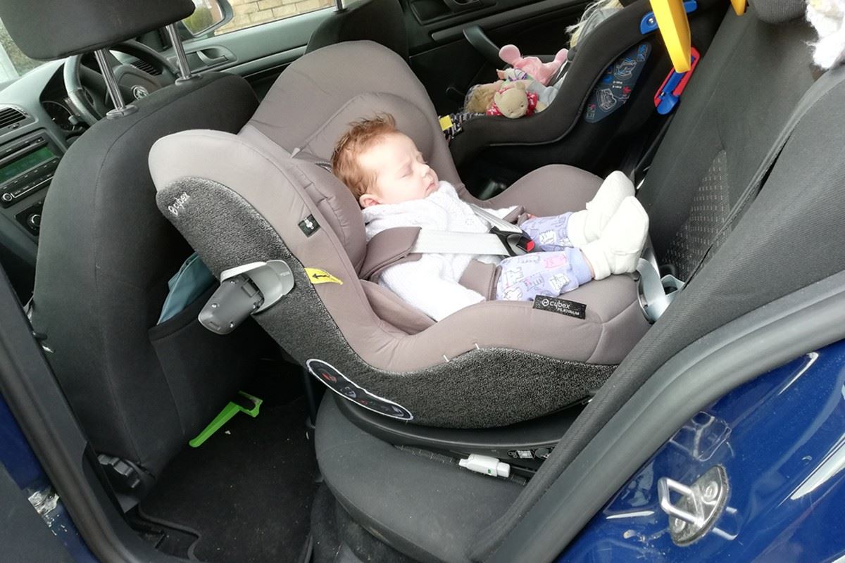 Review: Cybex Sirona Z i-Size R | Product Reviews | Honest John