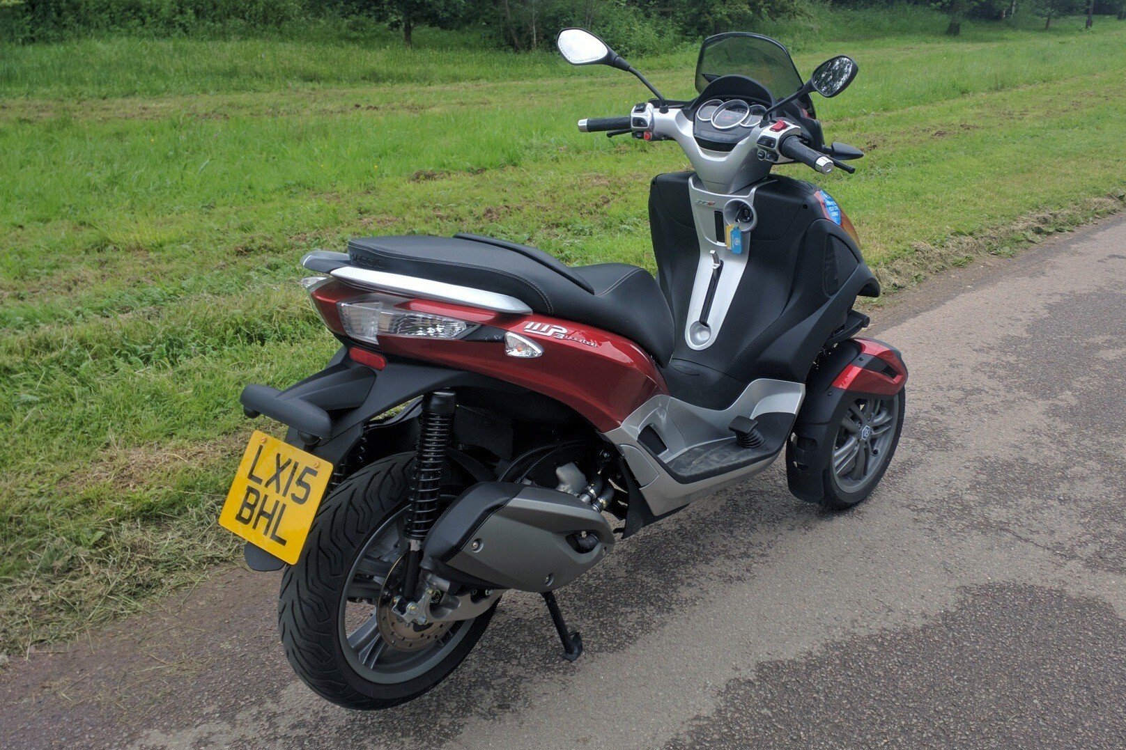 piaggio-mp3-300ie-yourban-9.
