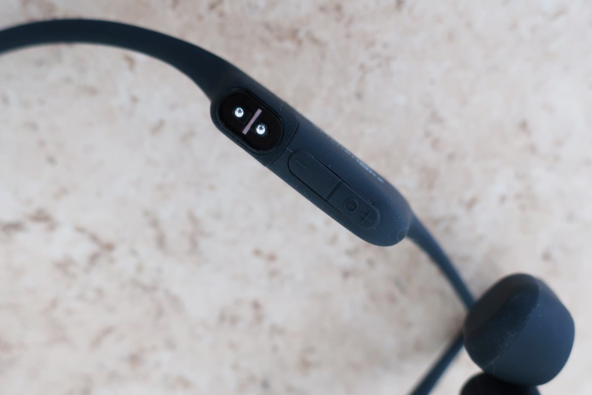 Aftershokz aeropex battery discount life